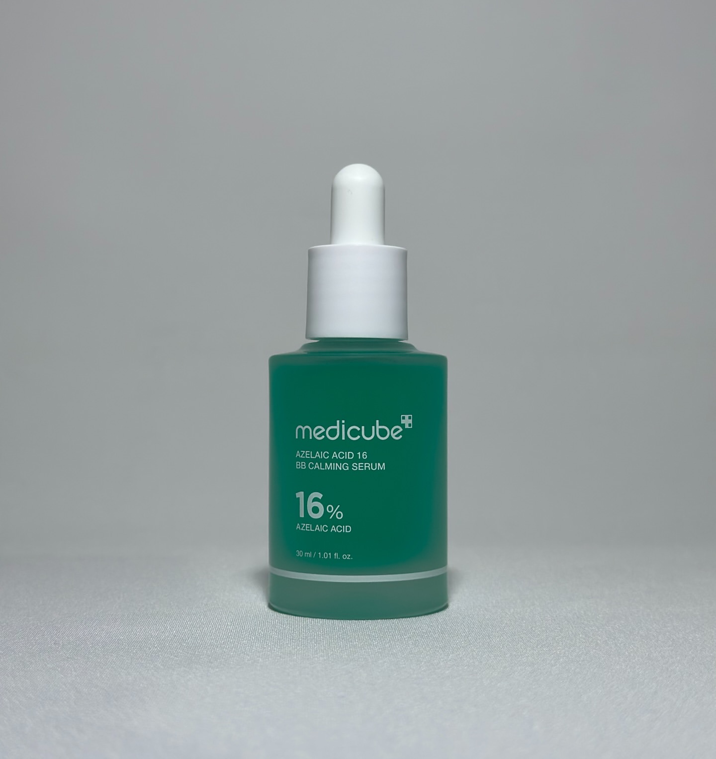 Medicube Azelaic Acid 16 BB Calming