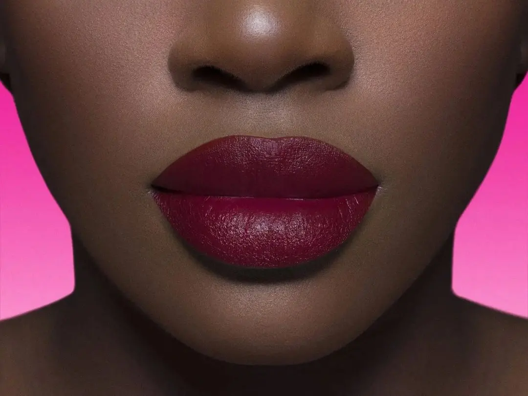 Velvety Matte Lipstick Reds & Berries