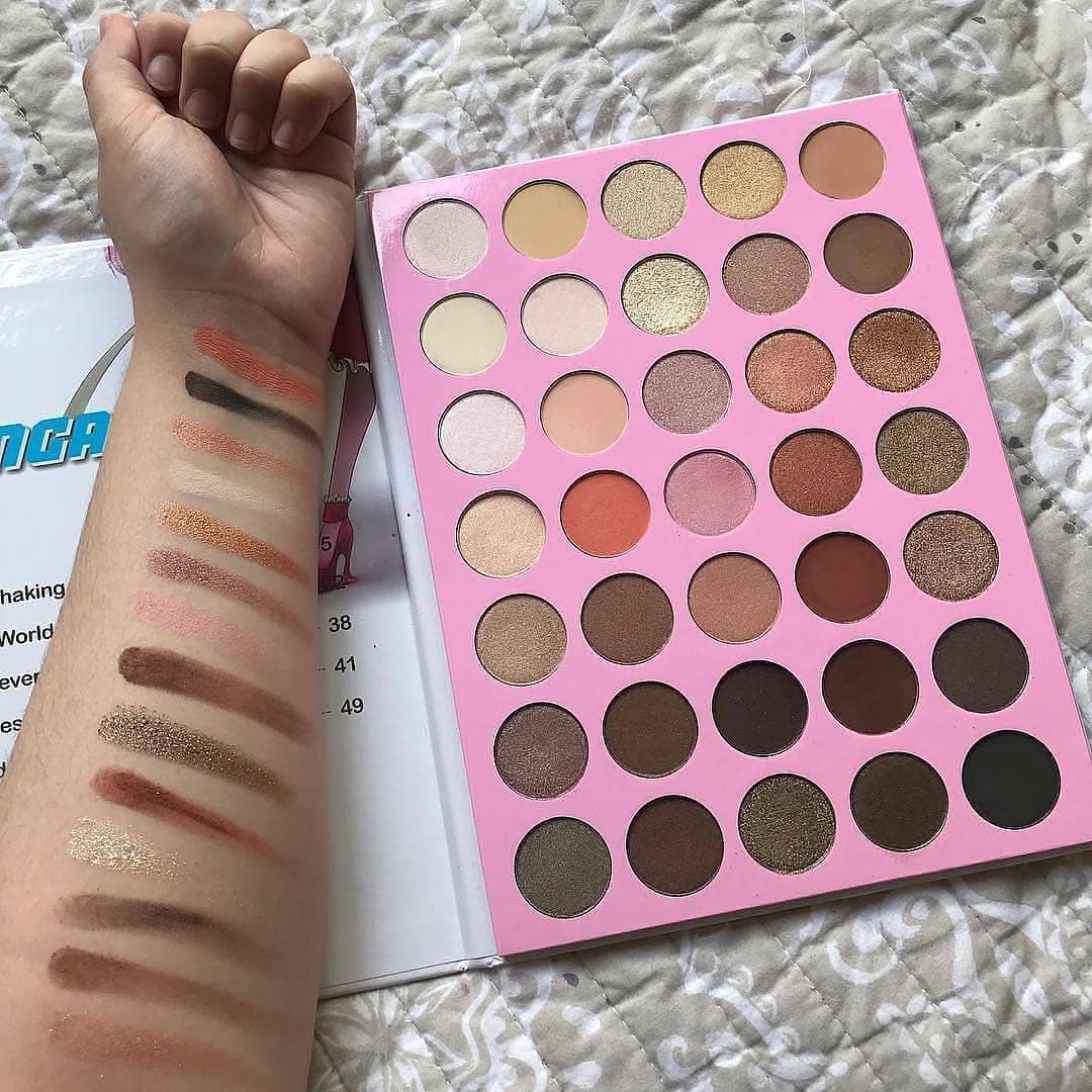35 Color Eyeshadow Palette