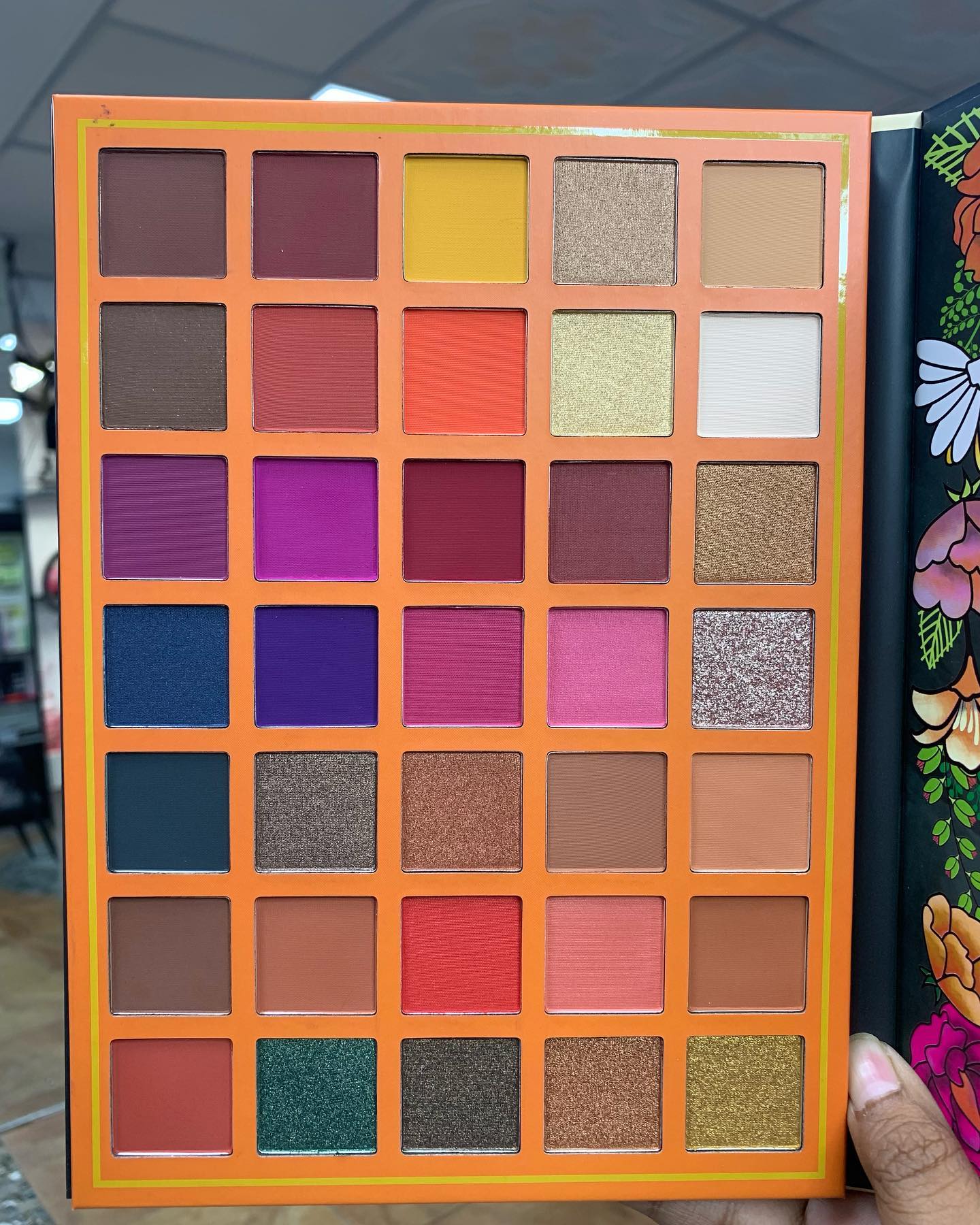Palettes