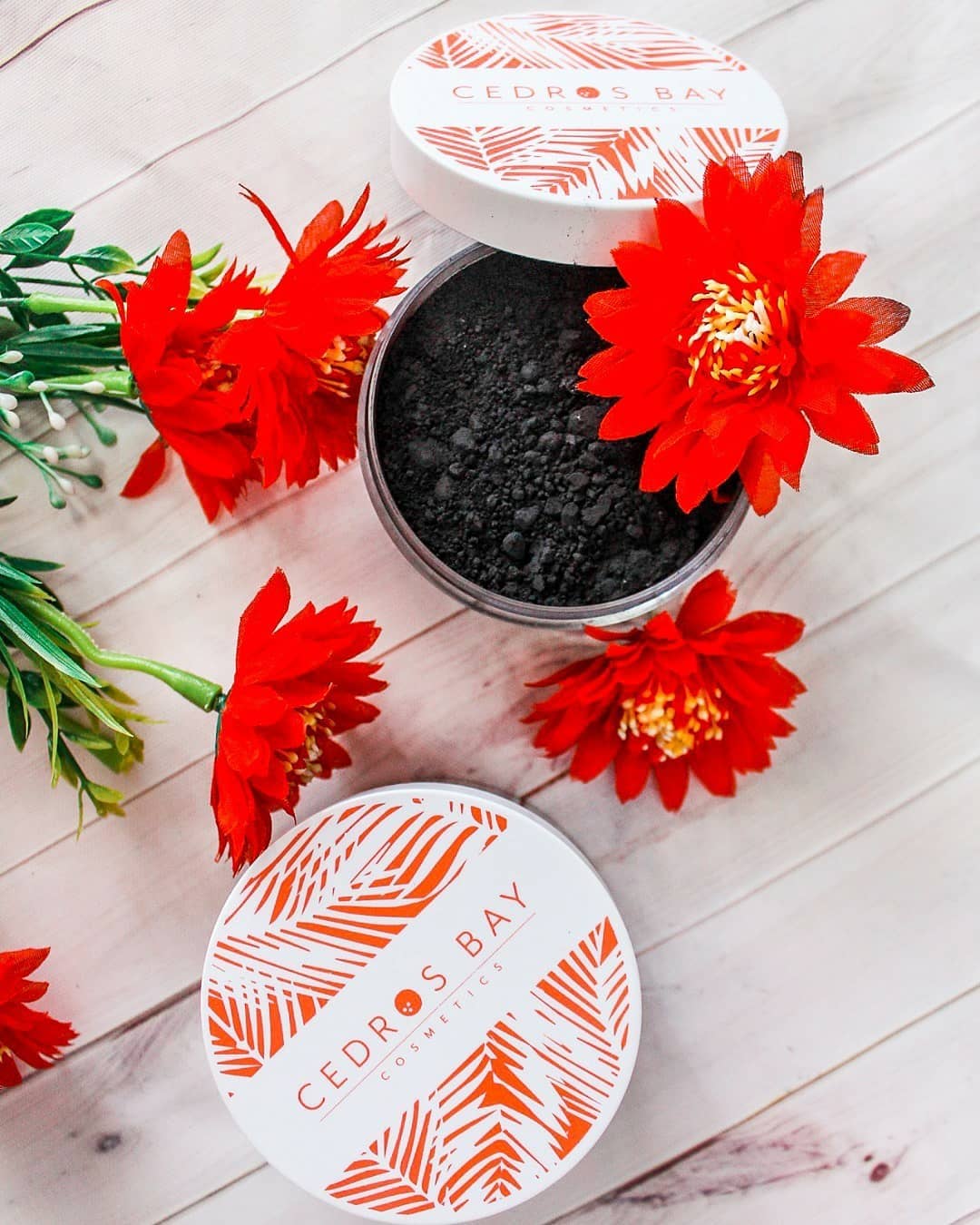 CEDROS BAY Charcoal Face Mask