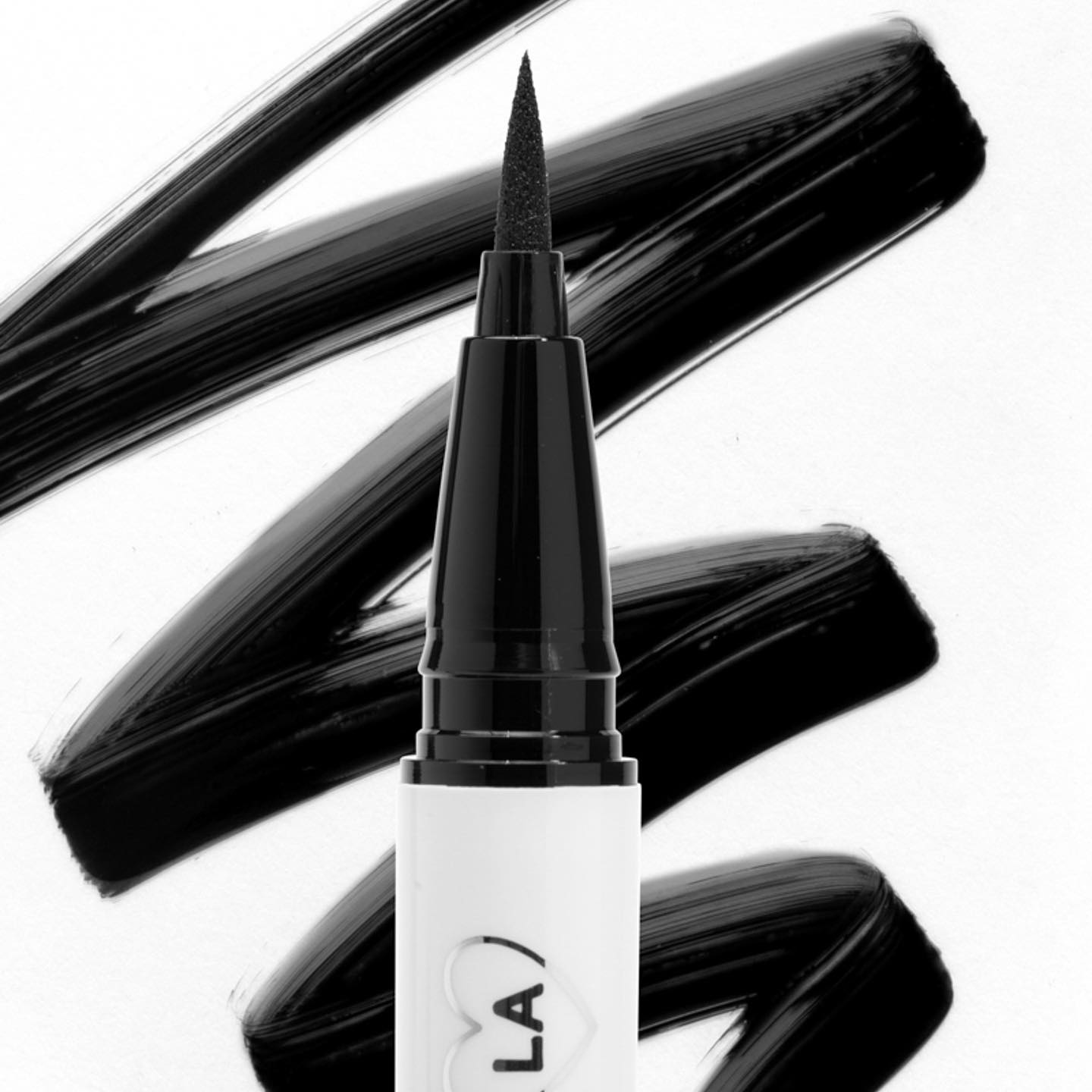 Colourpop liquid felt tip eyeliner