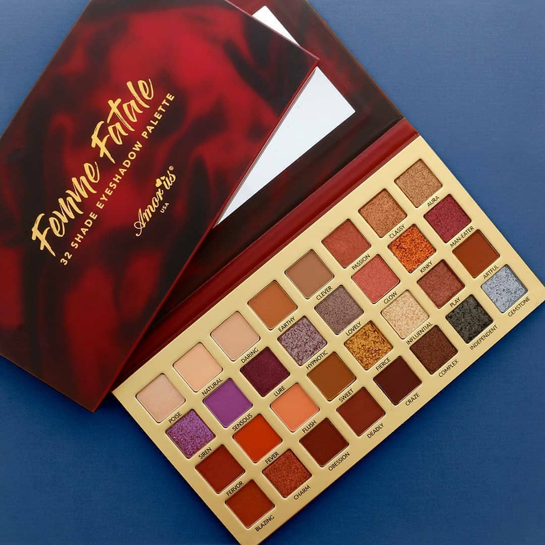 AMORUS Femme Fatale 32 Shade Eyeshadow