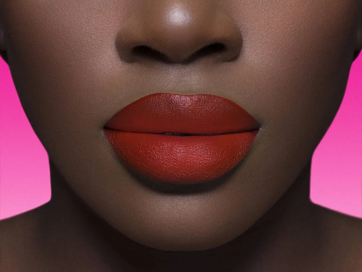 Velvety Matte Lipstick Reds & Berries
