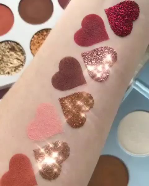 GLAMIERRE Glitz Glam Eyeshadow Palette