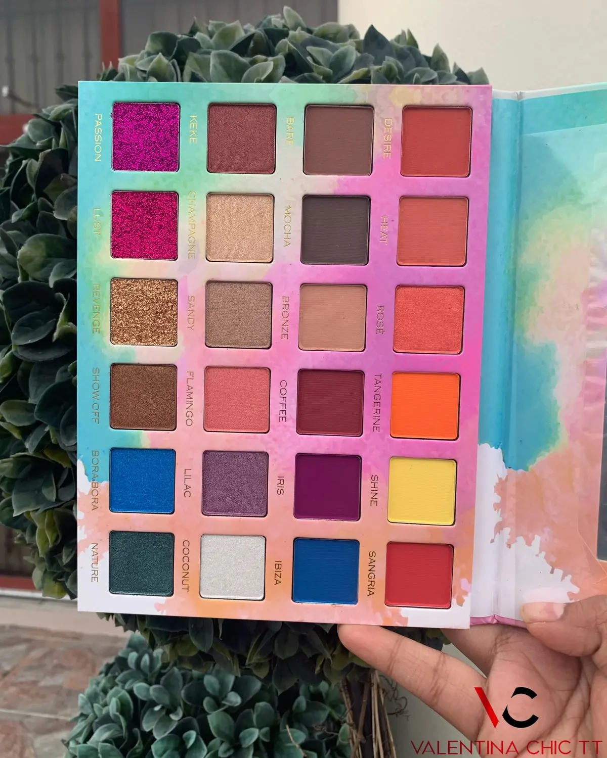 Eyeshadow Palette Island Babe