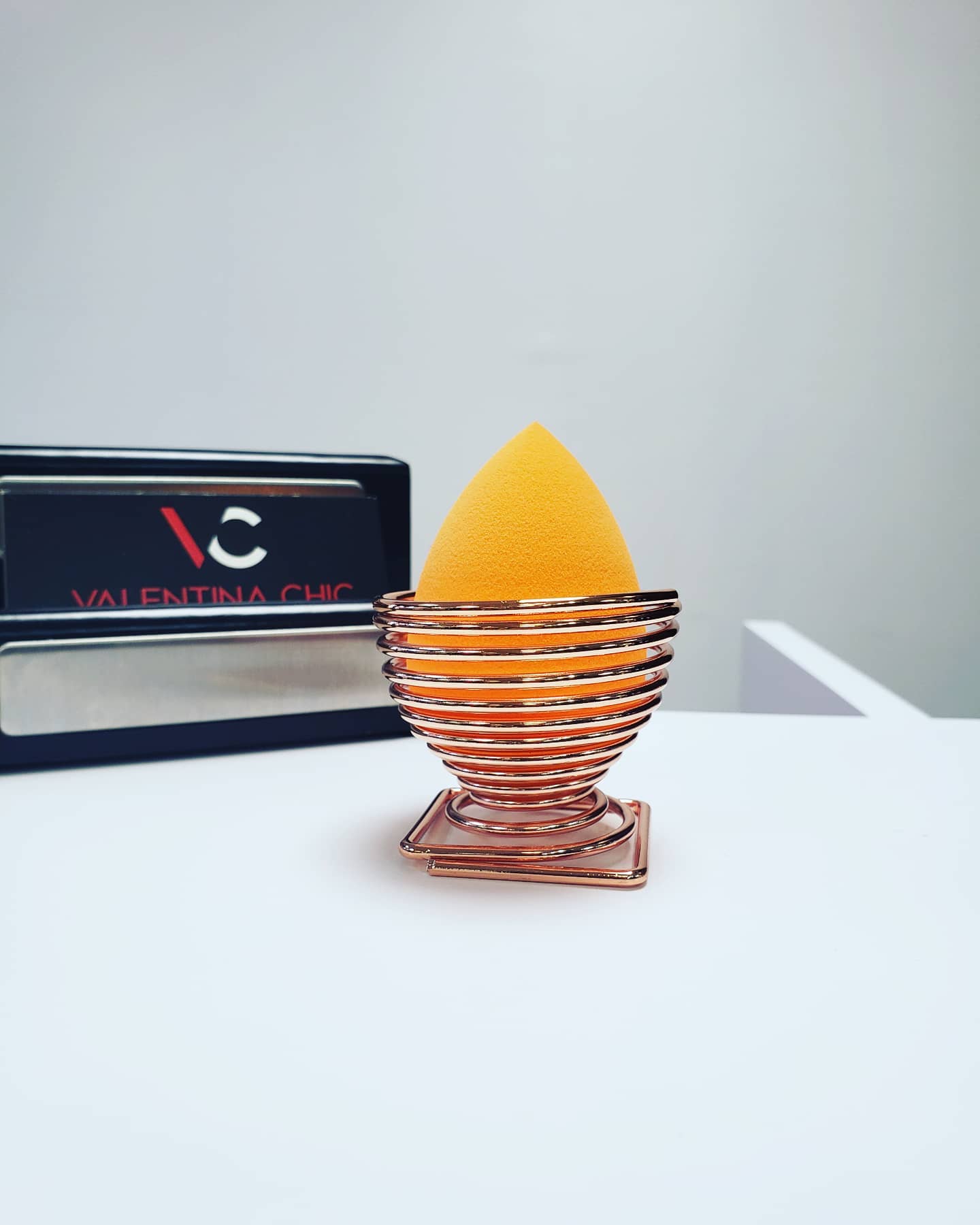 Makeup Sponge & Holder