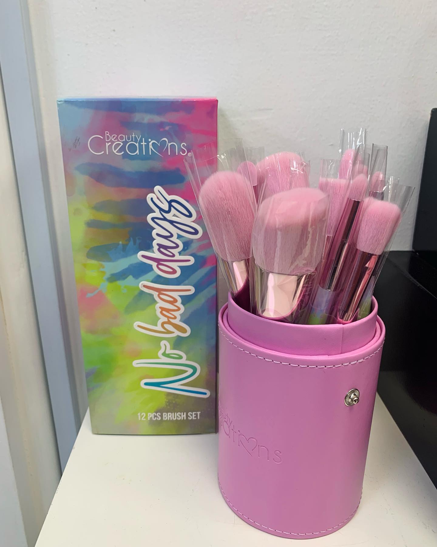 Brush Set with Holder