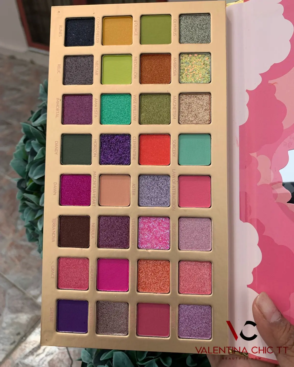 AMORUS Enchanted Sky Eyeshadow Palette