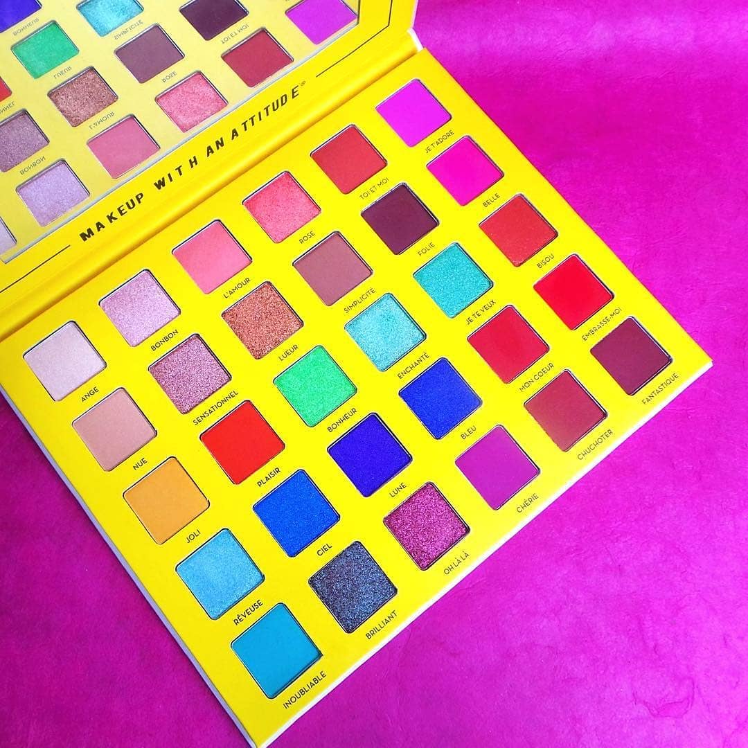 30 Color Eyeshadow Palette