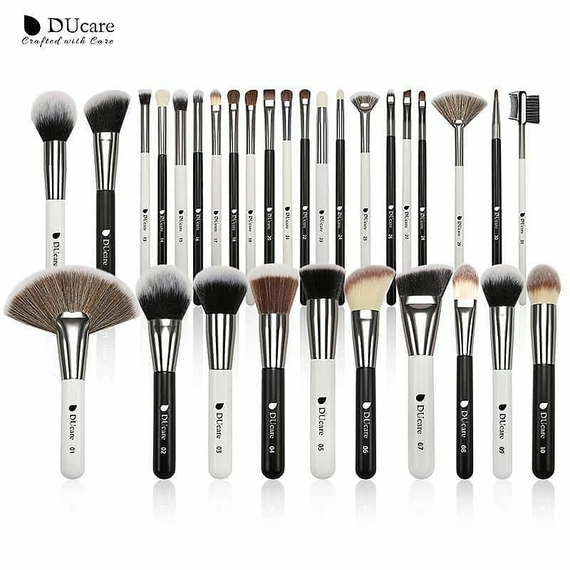 DUCARE 31 Pc Panda Makeup Brush