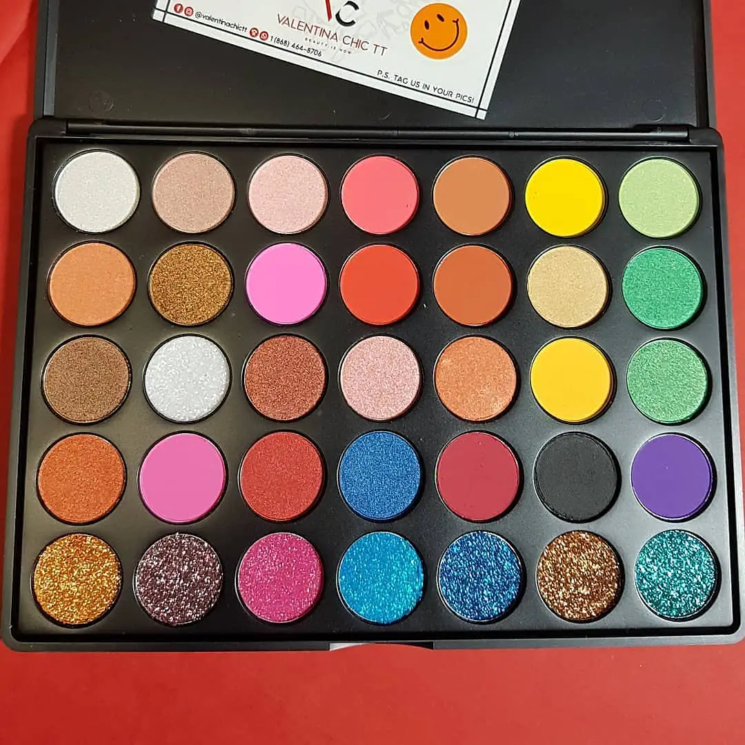 Eyeshadow & Glitter Palette
